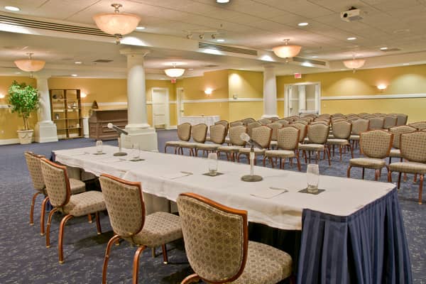 Inn at Bay Harbor Conference Room